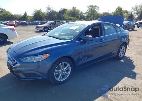 2018 Ford Fusion Hybrid Se z USA, uszkodzony, nr VIN 3FA6P0LU1JR238614